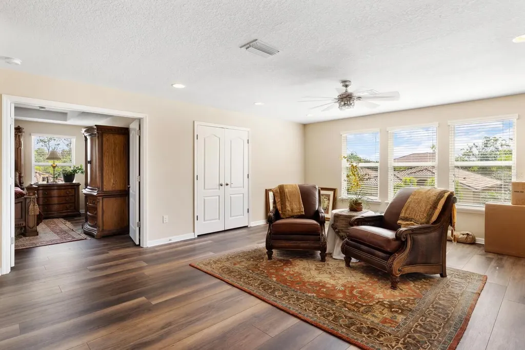3039 Oriole Drive Sarasota FL 34243