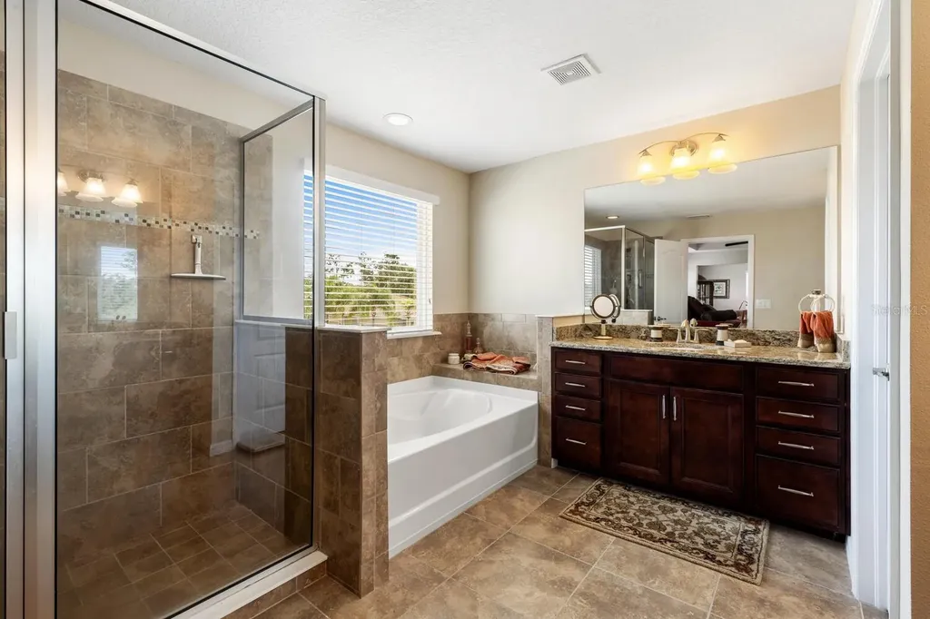 3039 Oriole Drive Sarasota FL 34243