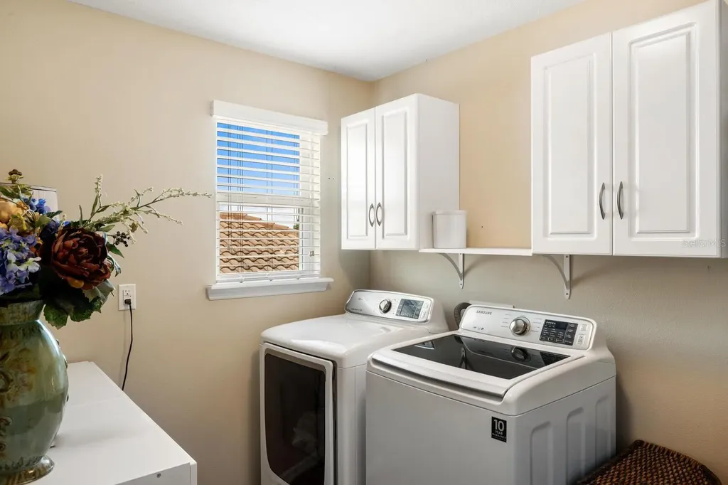 3039 Oriole Drive Sarasota FL 34243