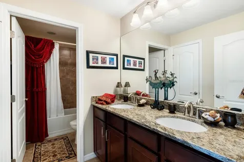 3039 Oriole Drive Sarasota FL 34243