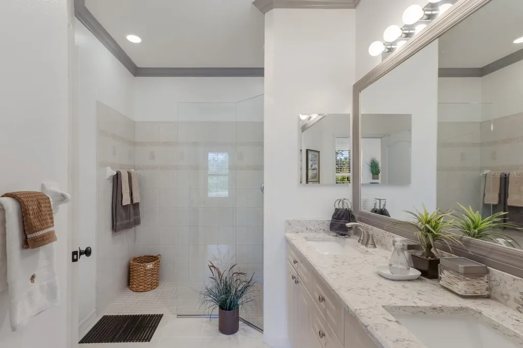 7032 Old Tabby Circle Lakewood Ranch FL 34202