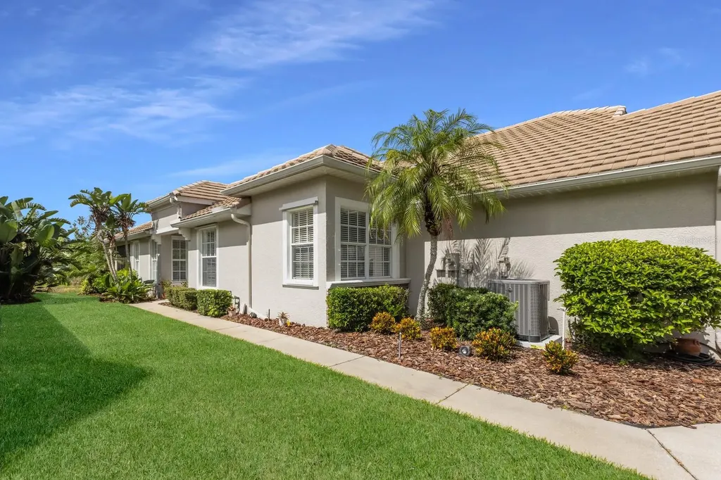 7032 Old Tabby Circle Lakewood Ranch FL 34202