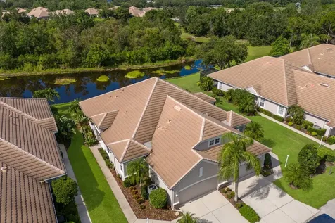 7032 Old Tabby Circle Lakewood Ranch FL 34202