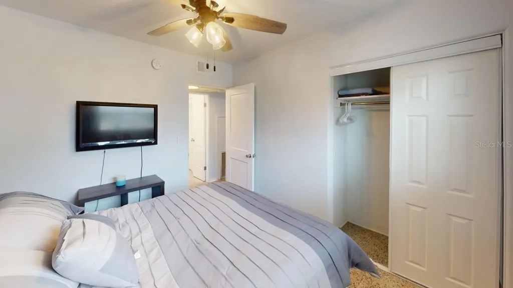 328 Slayton Avenue South Daytona FL 32119