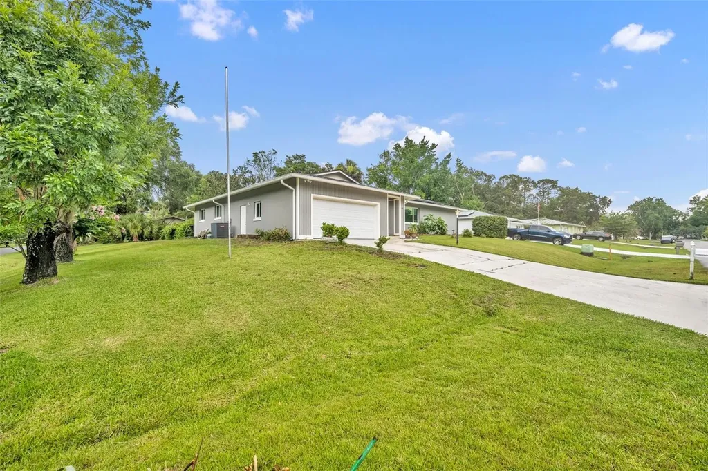 40 Blare Drive Palm Coast FL 32137