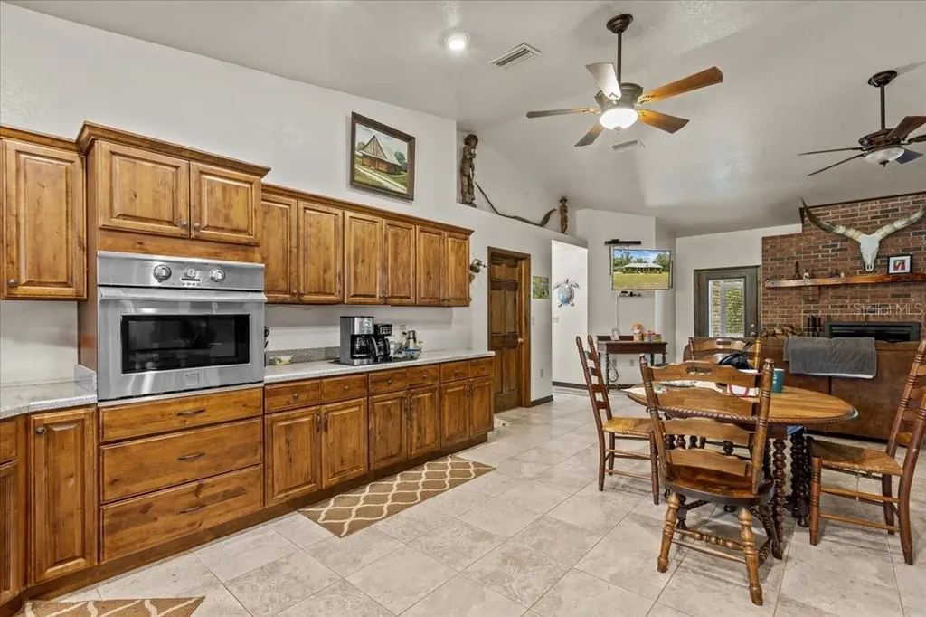 303 NE 290th Avenue Old Town FL 32680