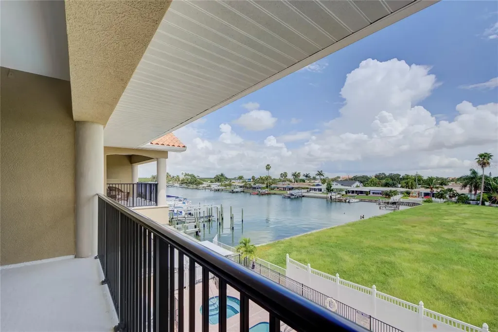 300 Capri Boulevard Treasure Island FL 33706