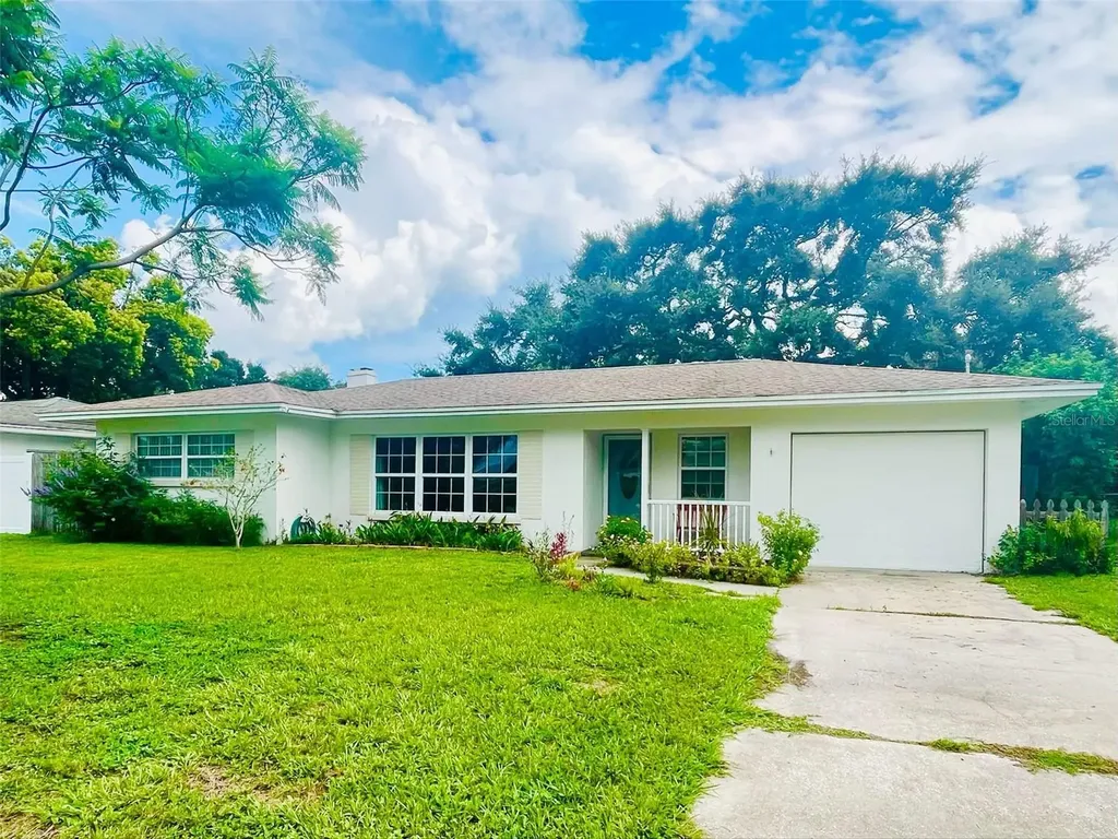 1456 Temple Street Clearwater FL 33756