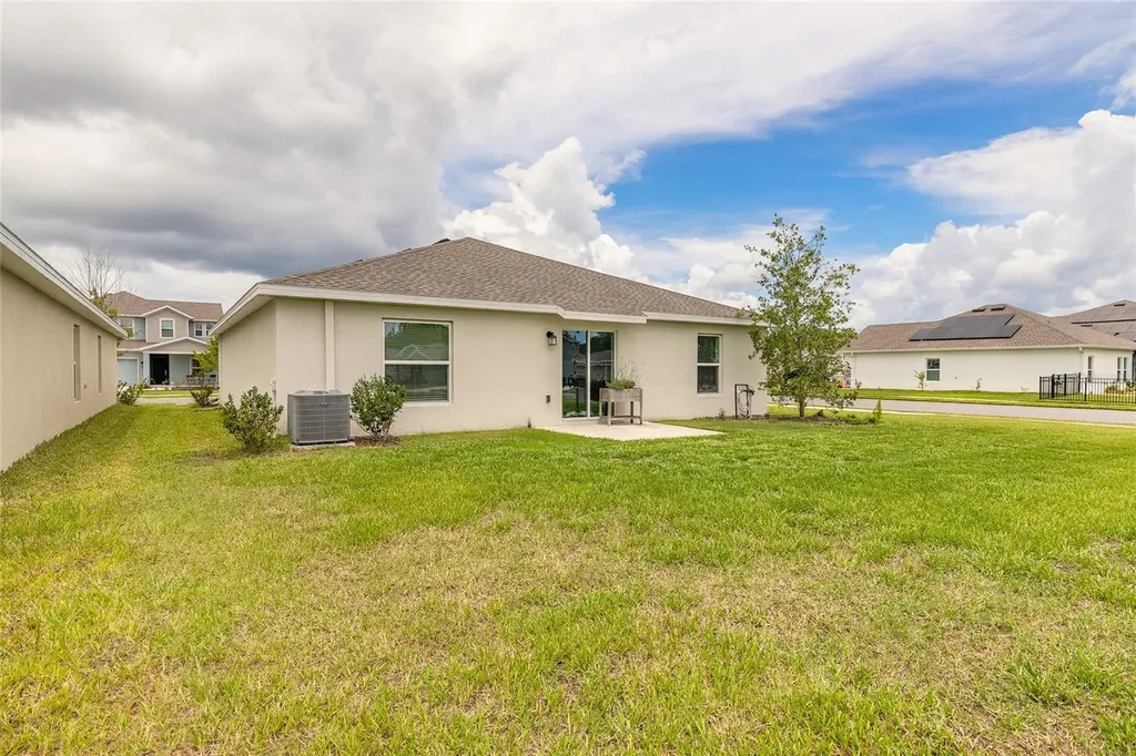 1148 Sand Trap Court Daytona Beach FL 32124