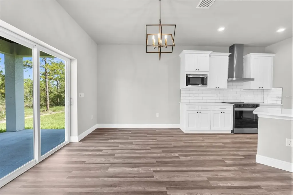 16113 Penn State Road Weeki Wachee FL 34614