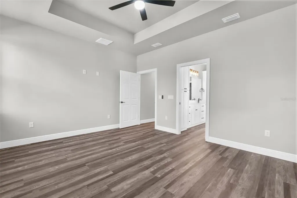 16113 Penn State Road Weeki Wachee FL 34614