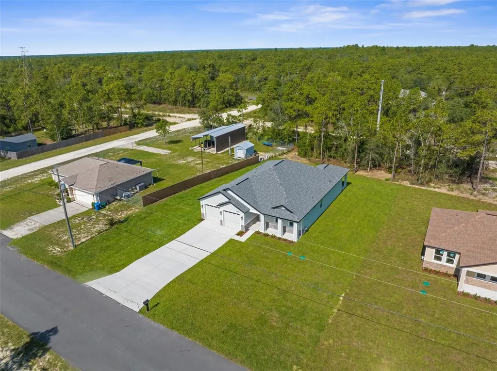 16113 Penn State Road Weeki Wachee FL 34614
