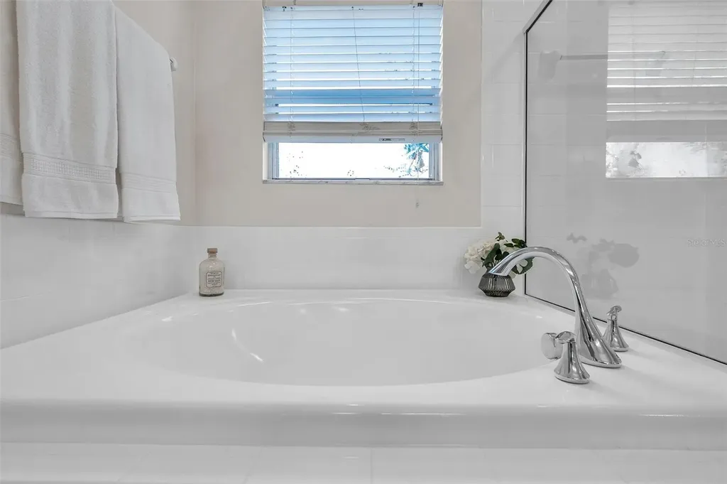 2325 Indian Key Drive Holiday FL 34691