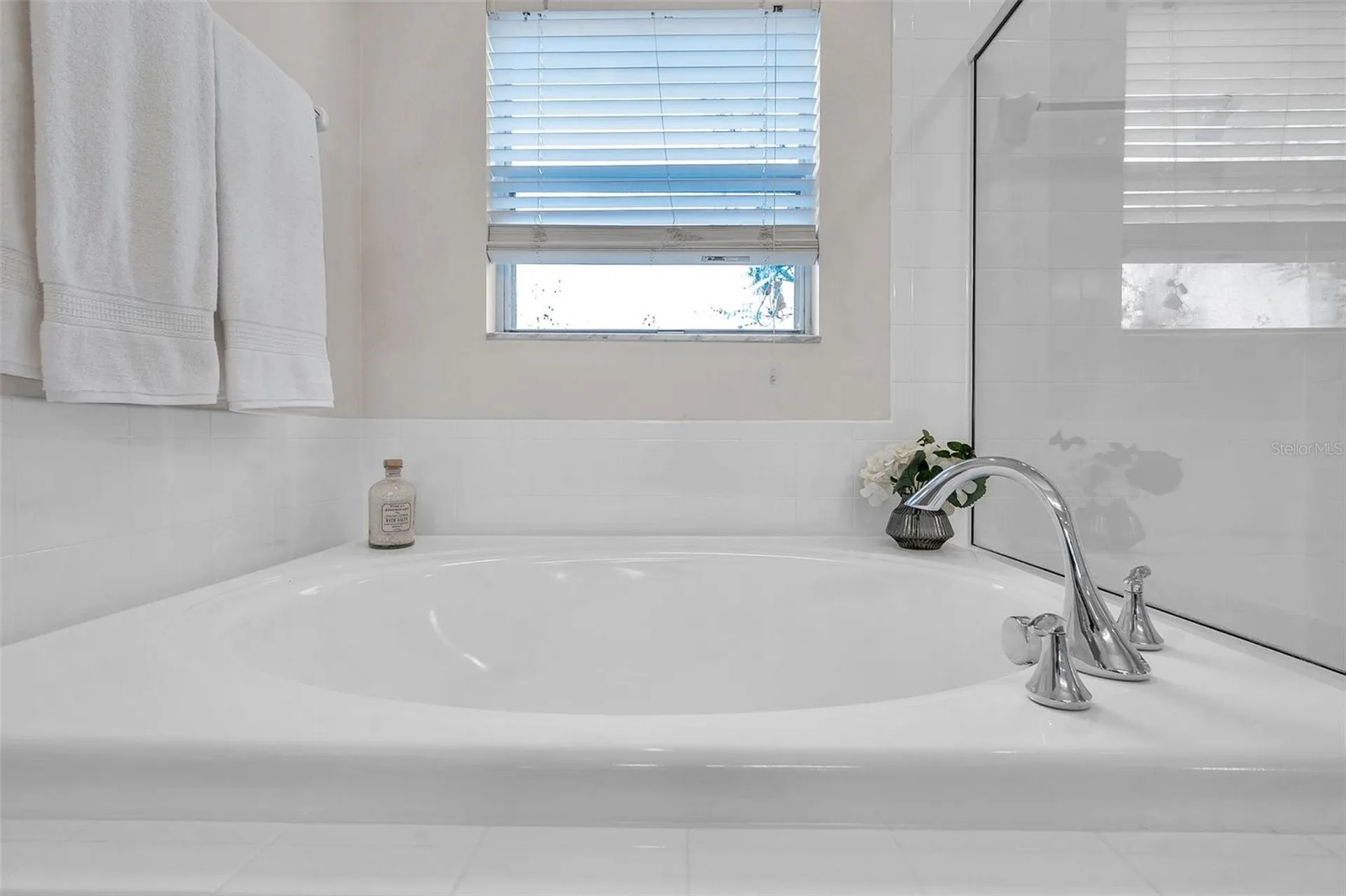 2325 Indian Key Drive Holiday FL 34691
