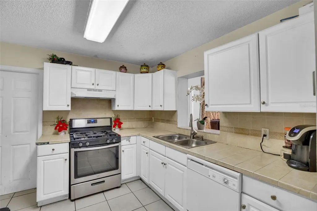 5402 Shannon Drive Fort Pierce FL 34951