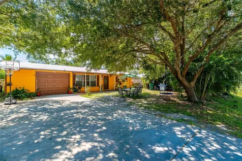 5402 Shannon Drive Fort Pierce FL 34951