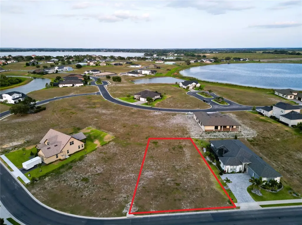 512 Adams View Lane Auburndale FL 33823