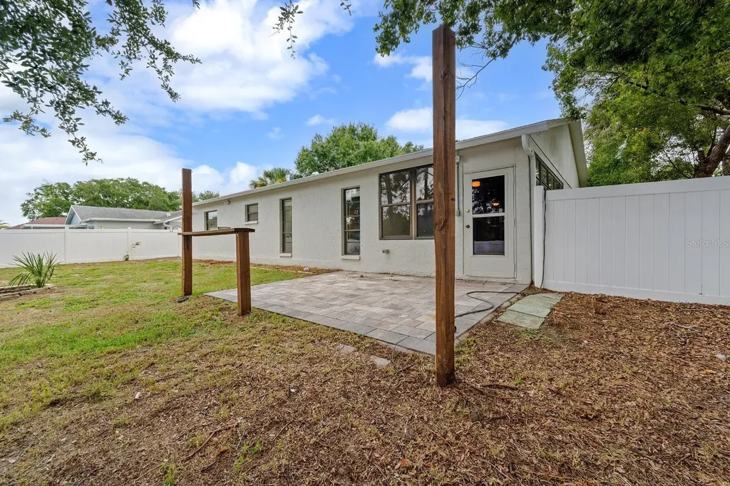 7505 Bramblewood Drive Port Richey FL 34668