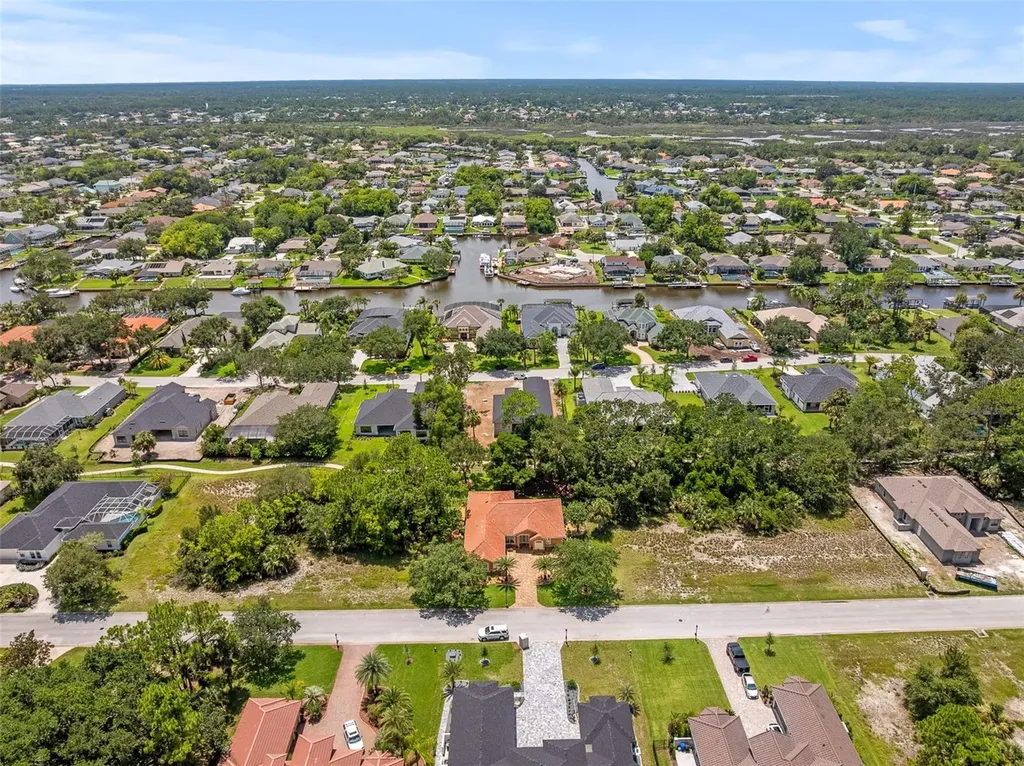 19 Old Oak Drive N Palm Coast FL 32137