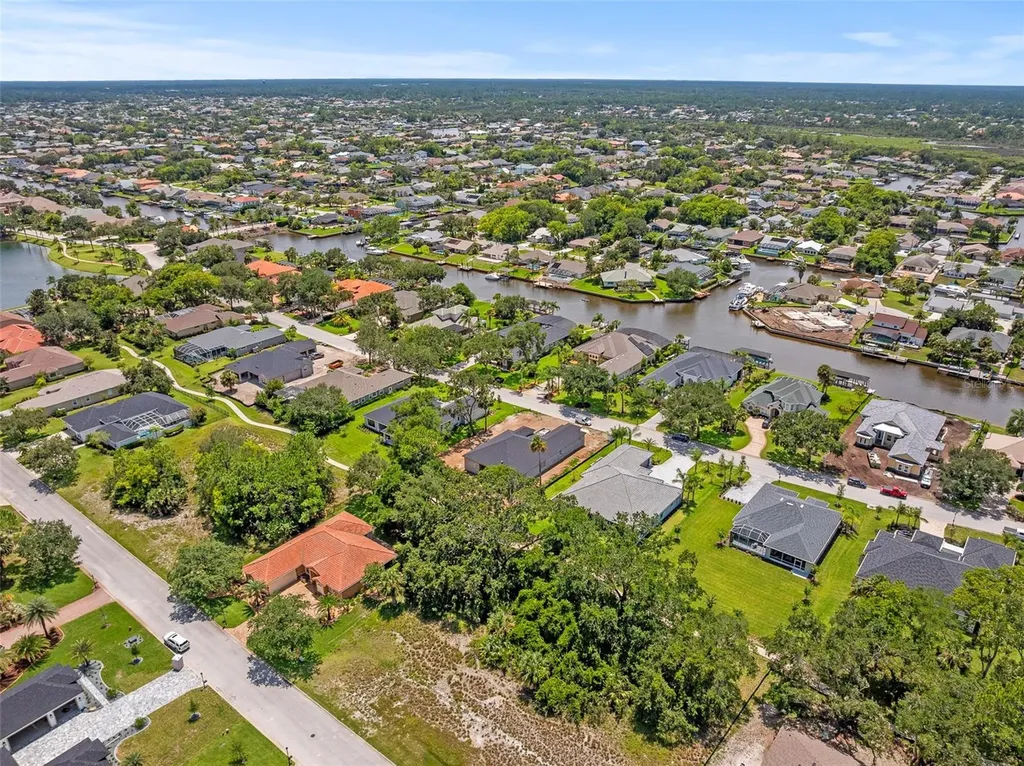 19 Old Oak Drive N Palm Coast FL 32137
