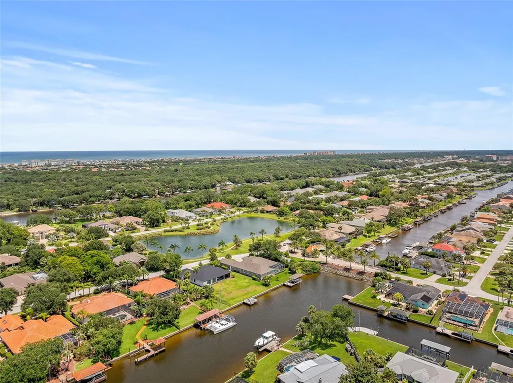 19 Old Oak Drive N Palm Coast FL 32137