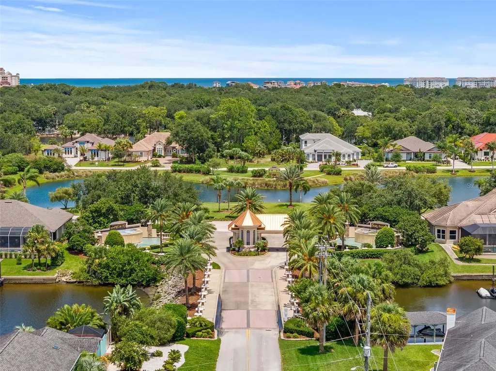 19 Old Oak Drive N Palm Coast FL 32137
