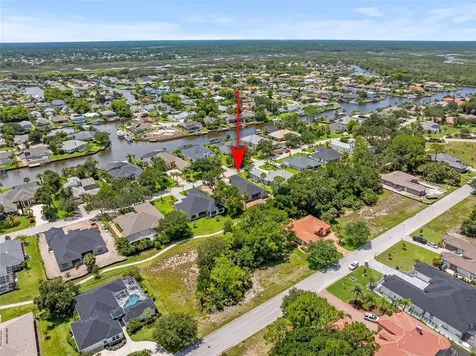 19 Old Oak Drive N Palm Coast FL 32137