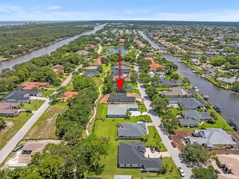19 Old Oak Drive N Palm Coast FL 32137