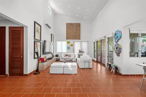 . Lakeside Villas Vega Alta PR 00692