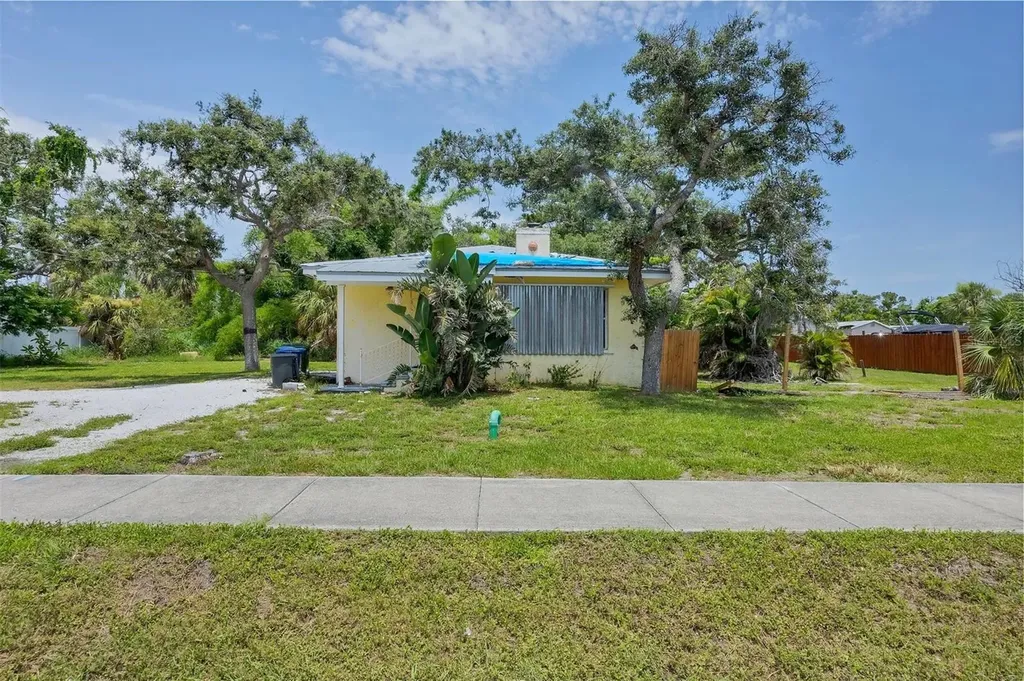 275 S Mango Street Englewood FL 34223