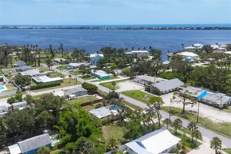 275 S Mango Street Englewood FL 34223