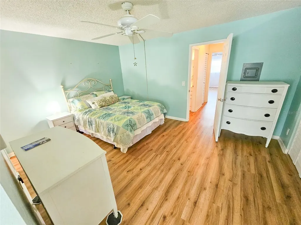 2960 S 59th Street Gulfport FL 33707