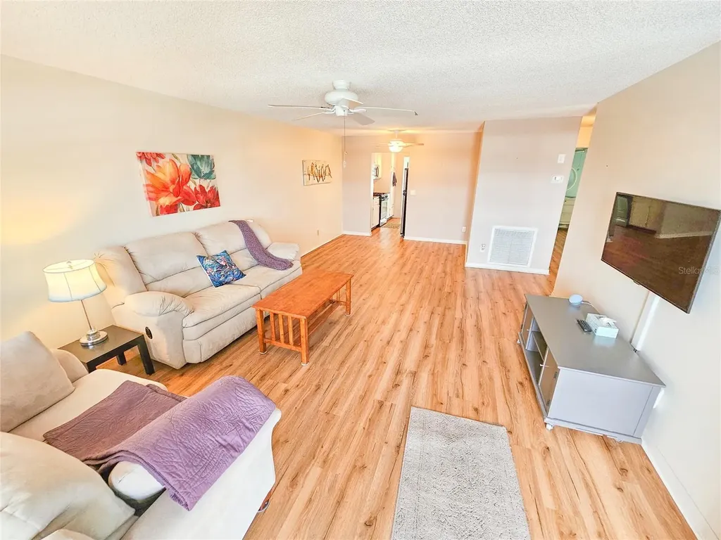2960 S 59th Street Gulfport FL 33707
