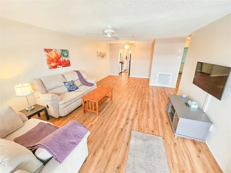 2960 S 59th Street Gulfport FL 33707