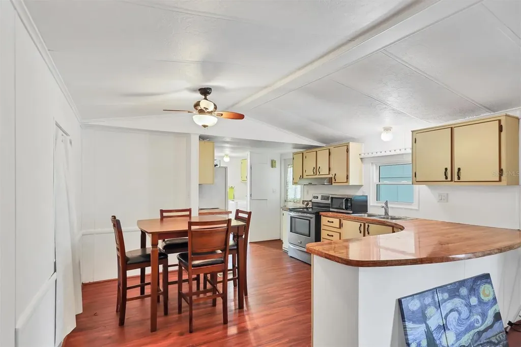 5316 53rd Avenue E Bradenton FL 34203
