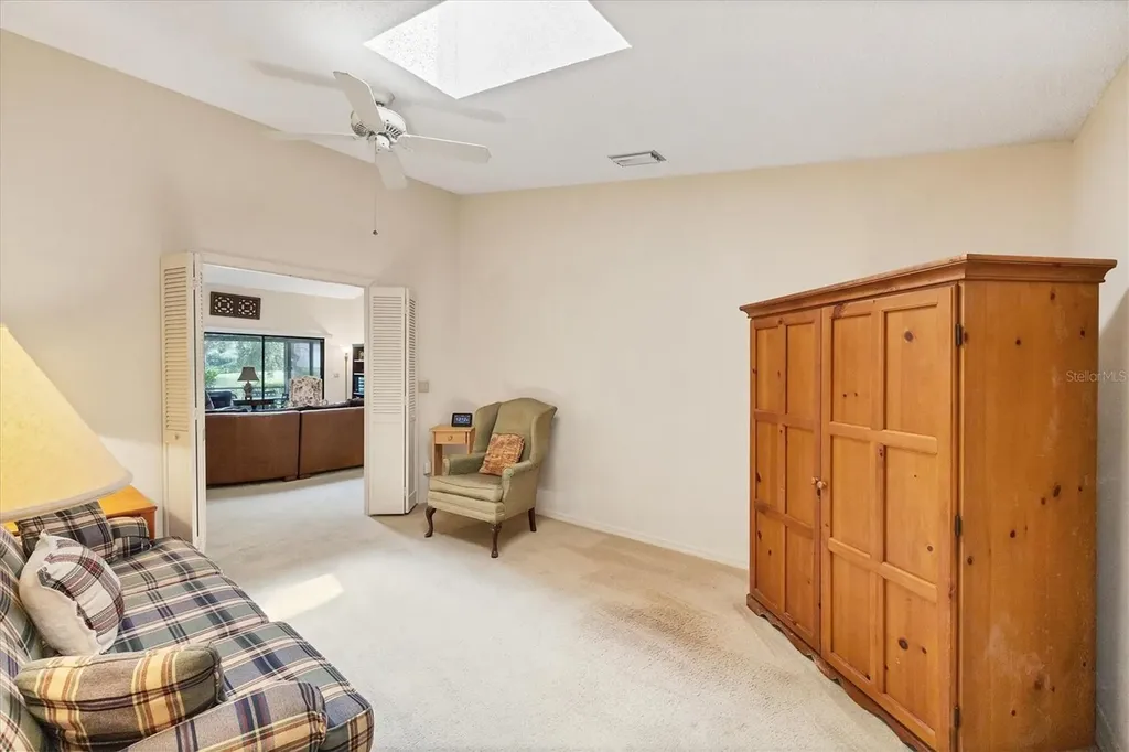 4001 Wilshire Circle E Sarasota FL 34238
