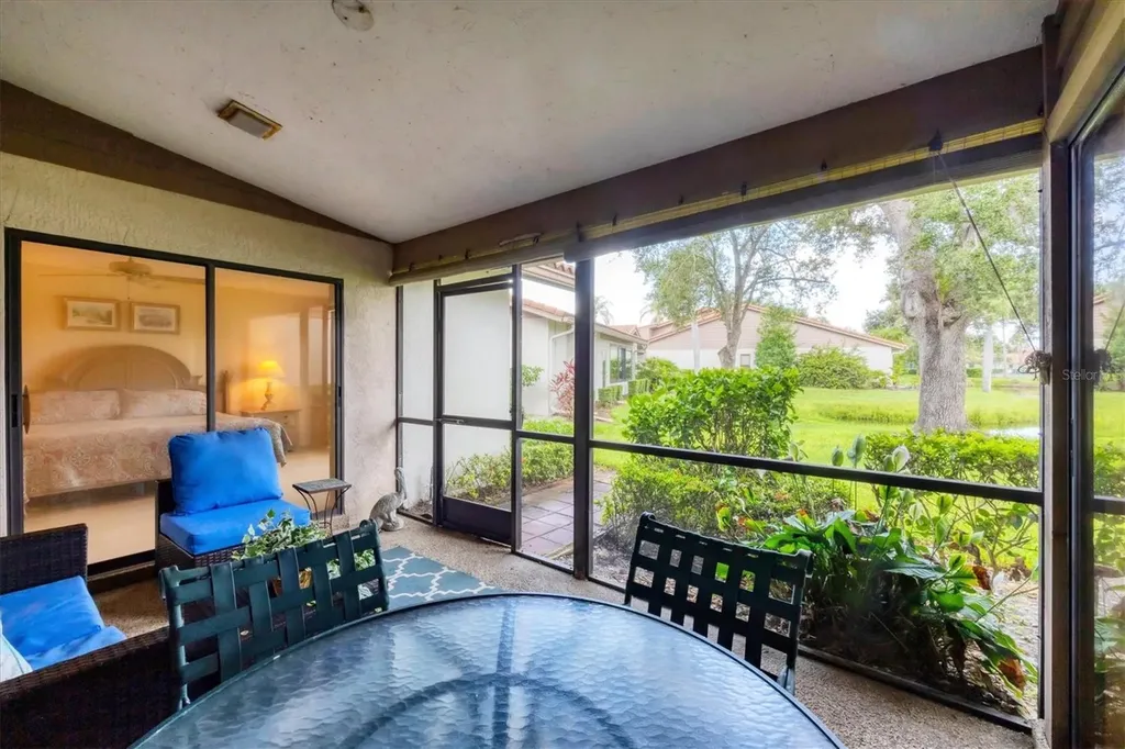 4001 Wilshire Circle E Sarasota FL 34238