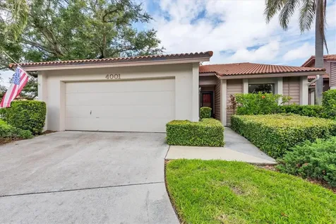 4001 Wilshire Circle E Sarasota FL 34238