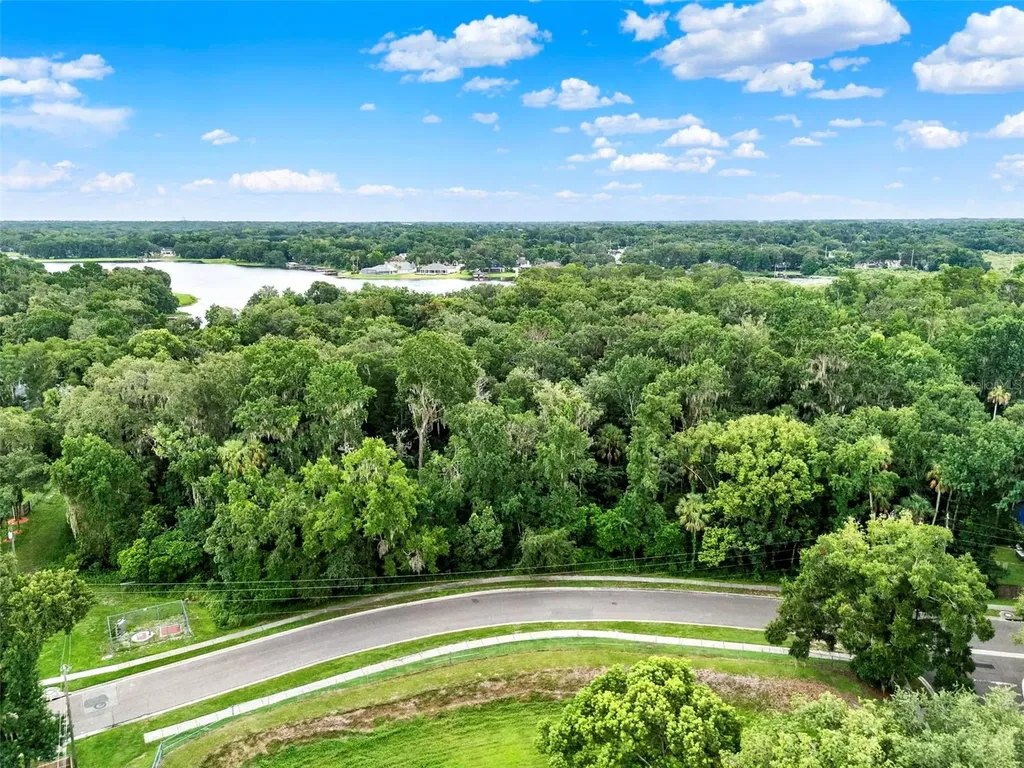 390 Lake Mccoy Drive Apopka FL 32712