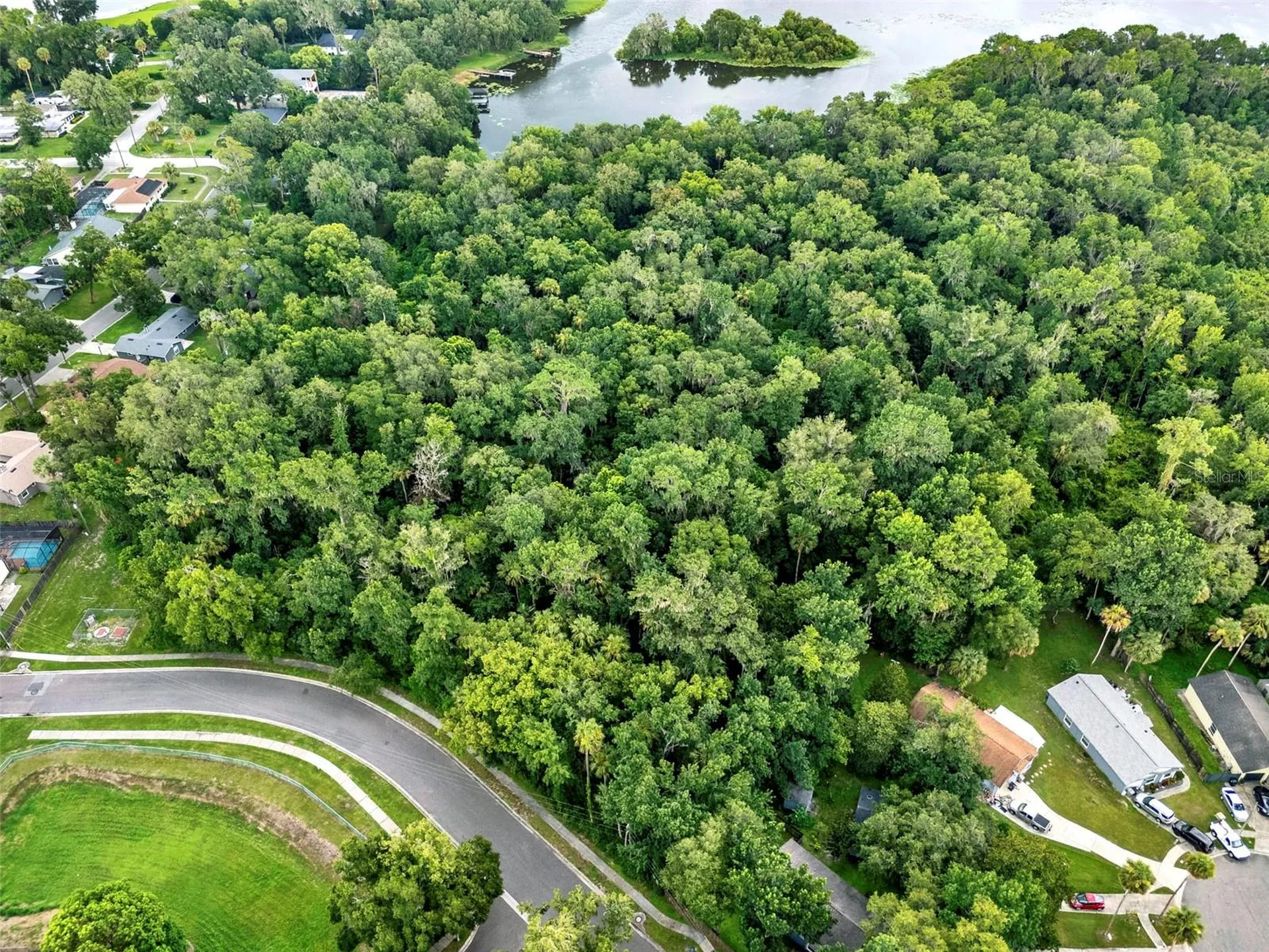 390 Lake Mccoy Drive Apopka FL 32712