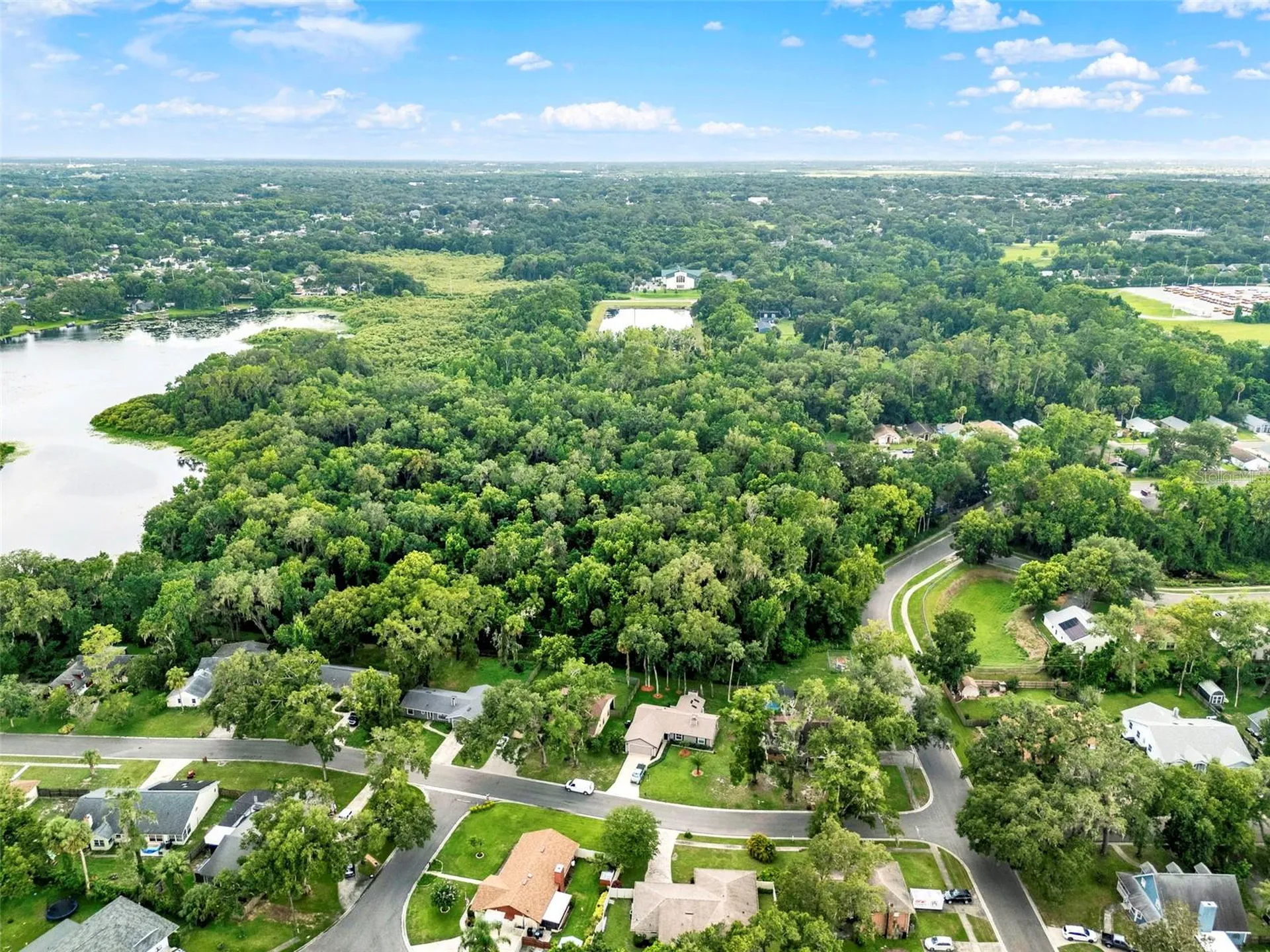 390 Lake Mccoy Drive Apopka FL 32712