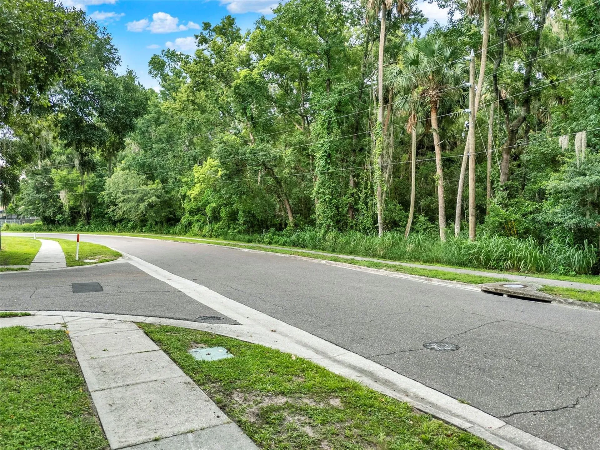 390 Lake Mccoy Drive Apopka FL 32712