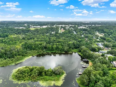 390 Lake Mccoy Drive Apopka FL 32712