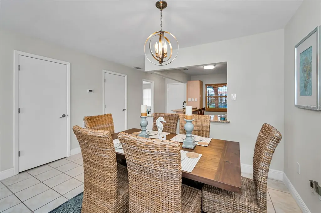 1813 Mariner Drive Tarpon Springs FL 34689