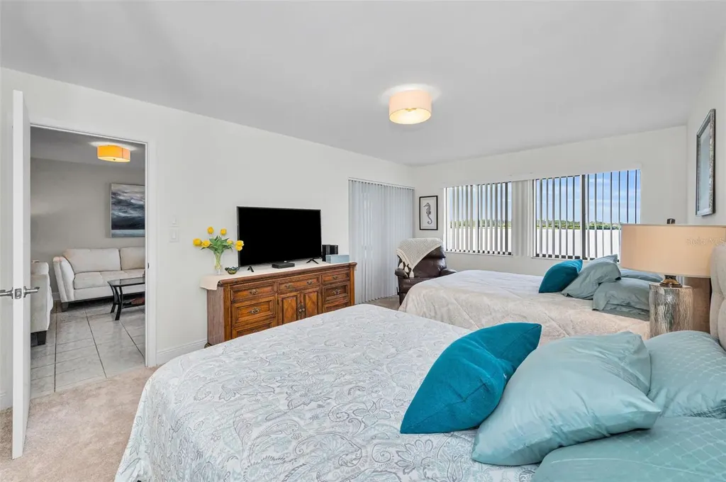 1813 Mariner Drive Tarpon Springs FL 34689