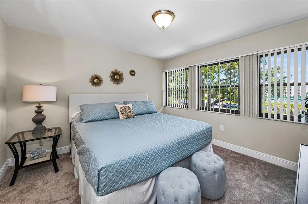 1813 Mariner Drive Tarpon Springs FL 34689
