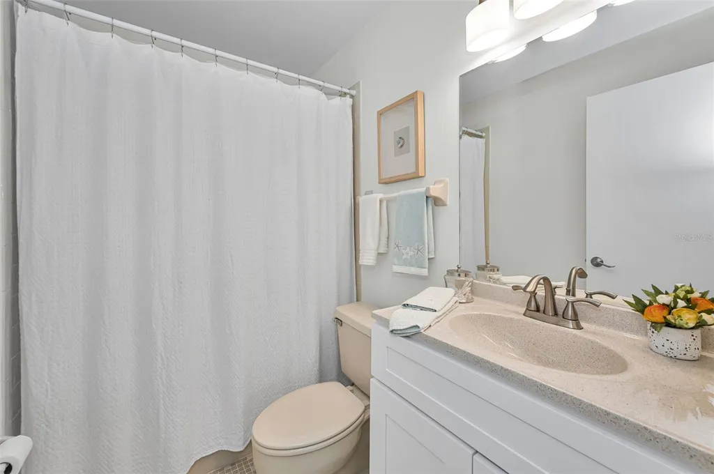 1813 Mariner Drive Tarpon Springs FL 34689