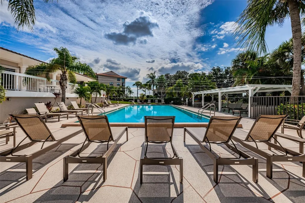 1813 Mariner Drive Tarpon Springs FL 34689