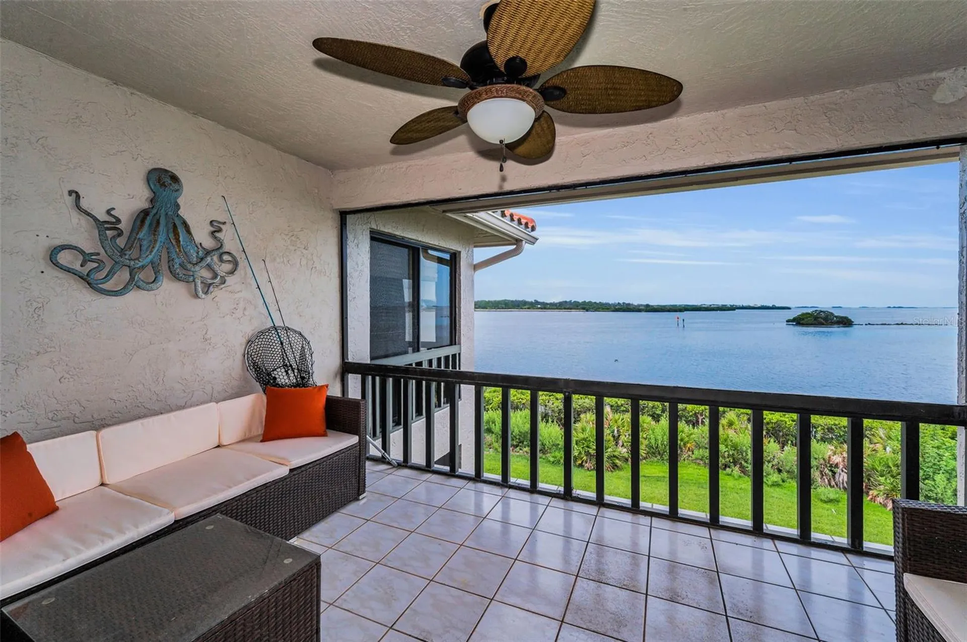 1813 Mariner Drive Tarpon Springs FL 34689