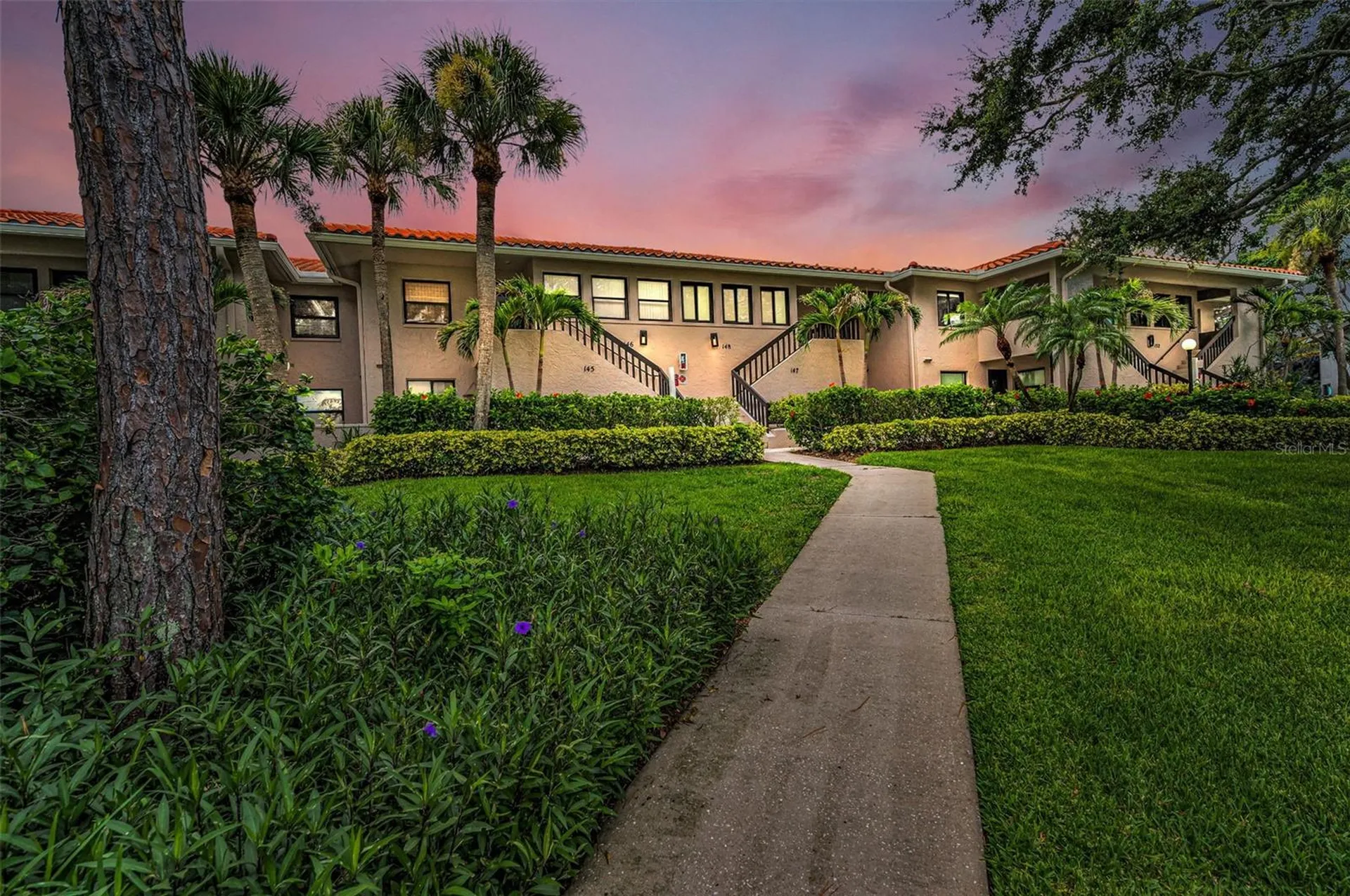 1813 Mariner Drive Tarpon Springs FL 34689